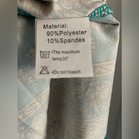 NWT WNEEDU Ladies short sleeve dress with pockets. Size Medium - Picture 4 of 5